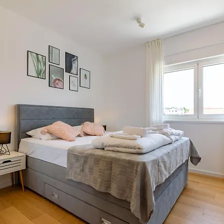 Apartamento Ag With Balcony And Garage *